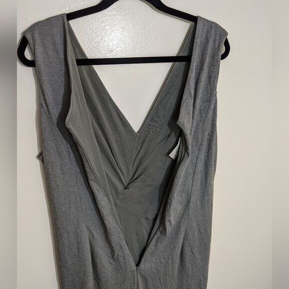 Escada V-Neck Sleeveless Knit Sheath Cactus Dress - Picture 9 of 16